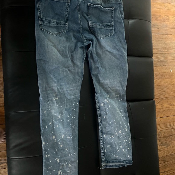 Men’s jean - Picture 2 of 3